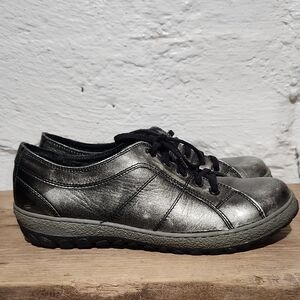 V‎ Italia Mens Leather Metallic Silver Lace Up Casual Shoes Size 42 (8.5)